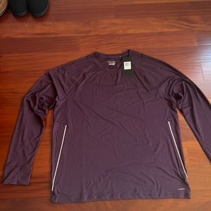Men’s Motion lights out crew midnight plum-size L